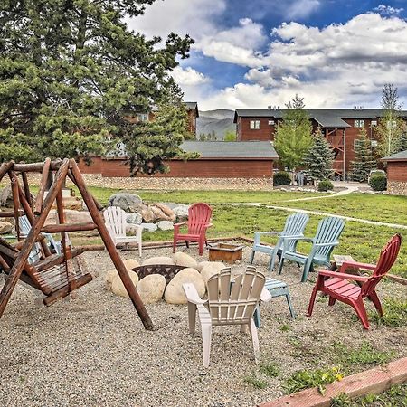 Mountain-View Condo With Deck Walk To Grand Lake Bagian luar foto