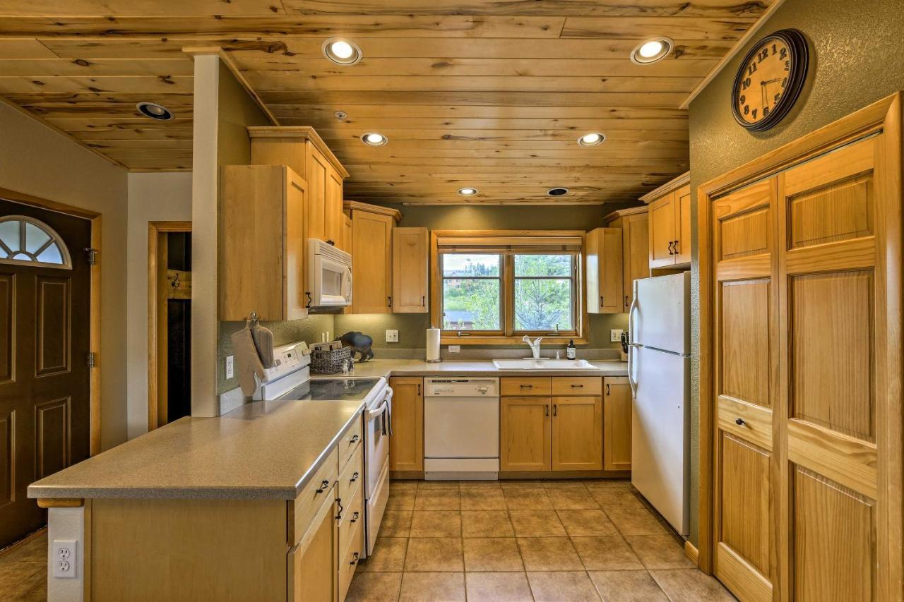 Mountain-View Condo With Deck Walk To Grand Lake Bagian luar foto