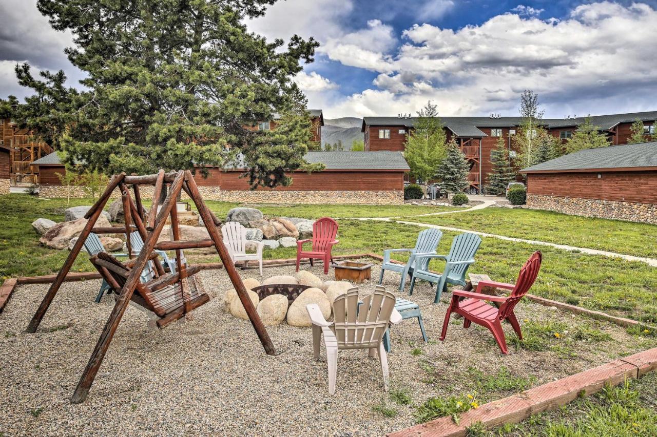 Mountain-View Condo With Deck Walk To Grand Lake Bagian luar foto